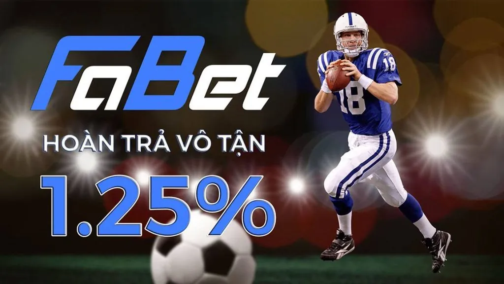 Cầu thủ bóng đá ăn mừng trên sân cỏ